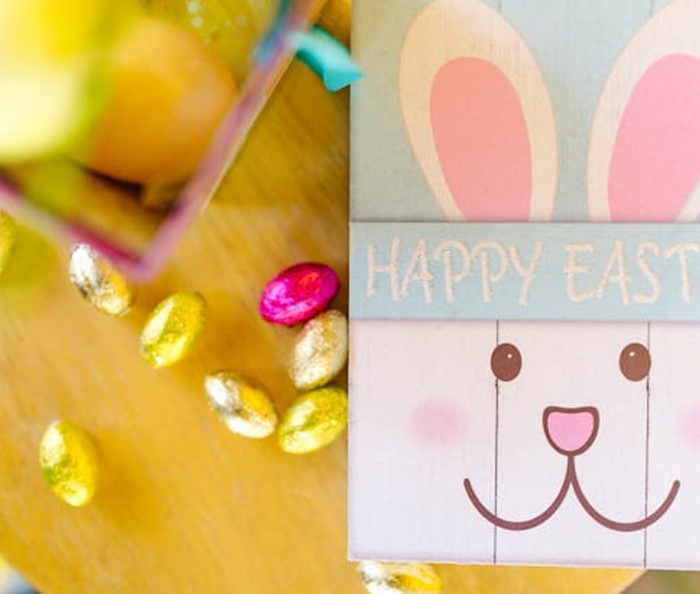 Easter Opening Hours 2026